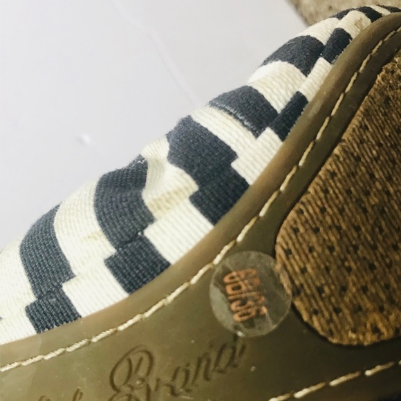 Lucky brand flats: Bin A2 - Picture 6 of 7